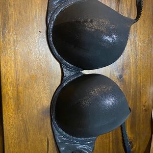 Victoria’s Secret Body by Victoria Bra